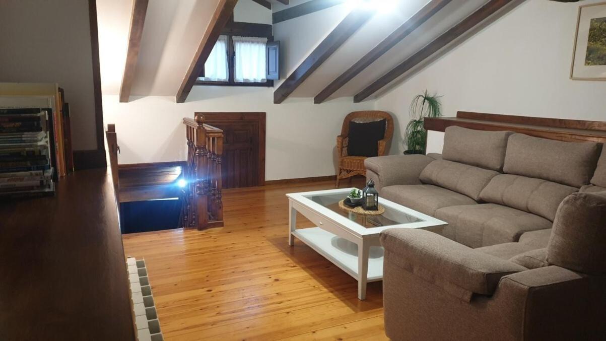 Casa Rural Caborzal Renedo De Cabuerniga Exteriér fotografie