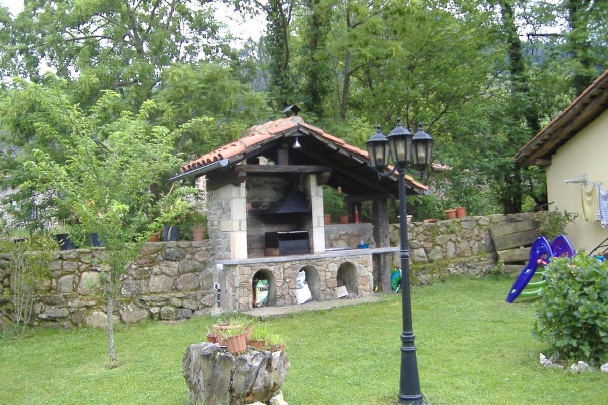 Casa Rural Caborzal Renedo De Cabuerniga Exteriér fotografie