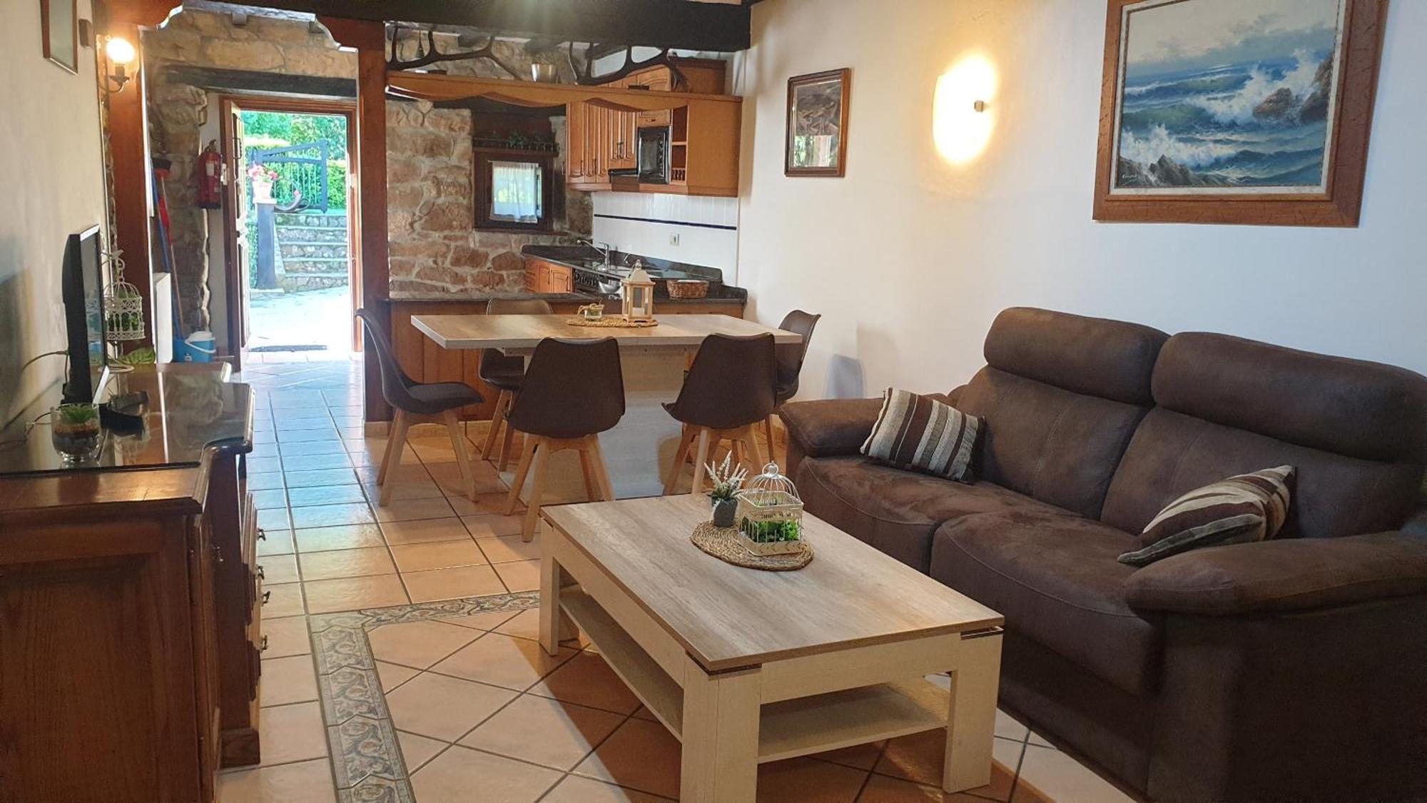 Casa Rural Caborzal Renedo De Cabuerniga Exteriér fotografie